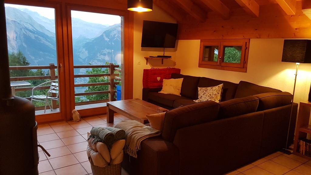 Chalet Chaperon Rouge Нанда Экстерьер фото